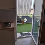 Mira بيبينيا